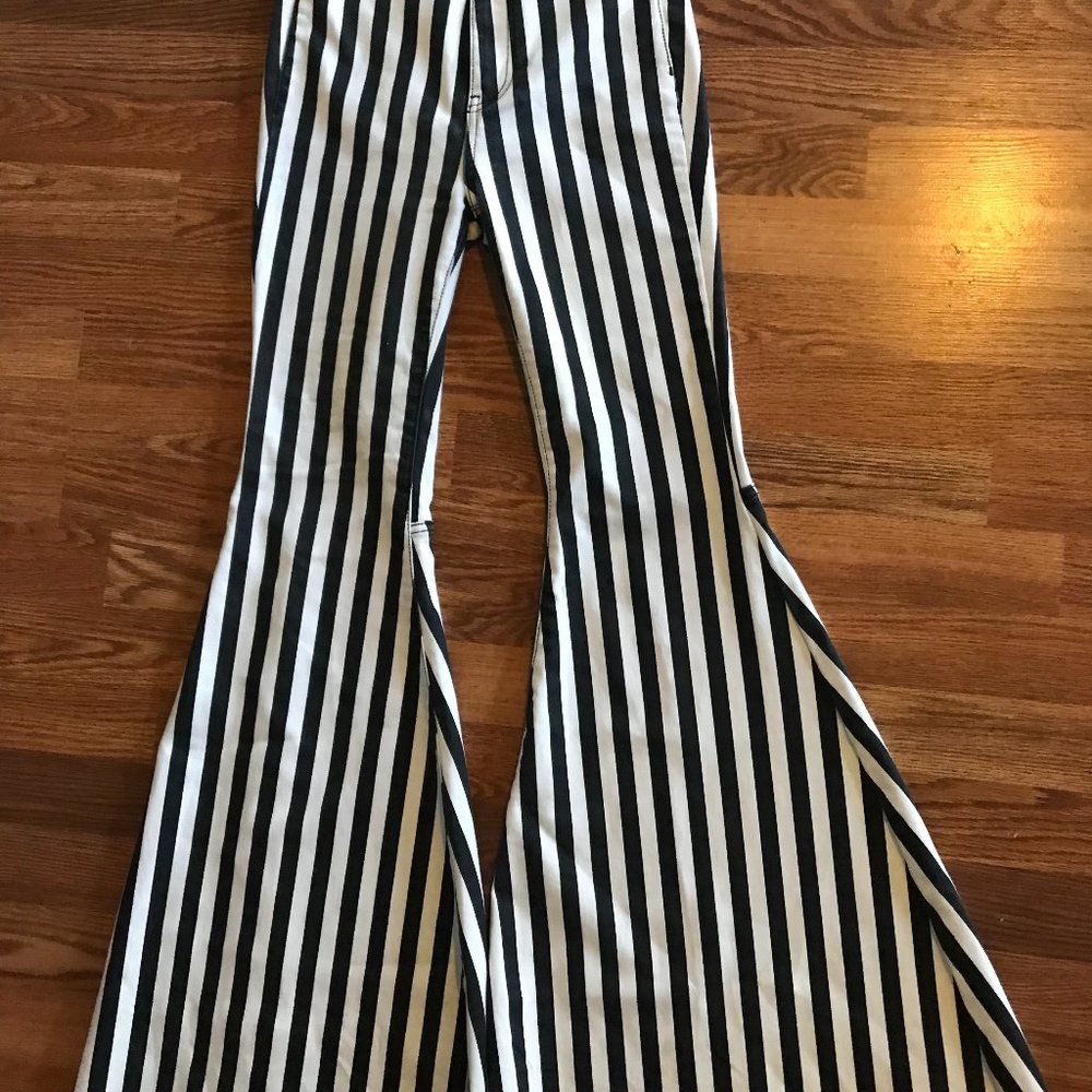 Free People just float on black white stripe flare jeans 25